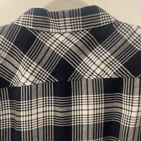 Tommy Hilfiger Women’s Blouse/ Button Down/ NavyPlaid/Cotton - Picture 10 of 10